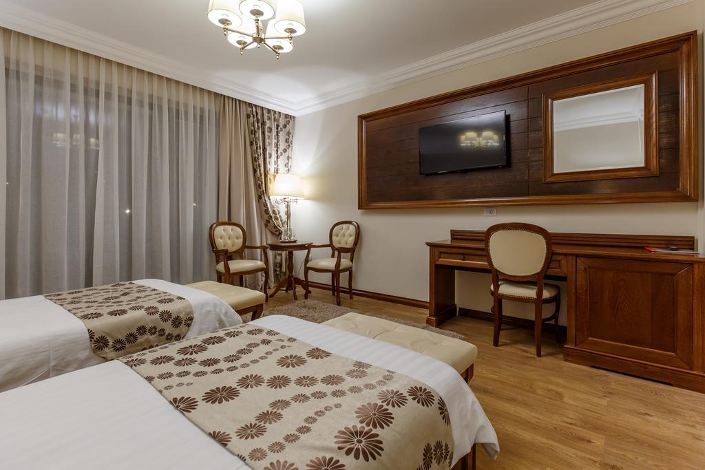 Hotel Gabriela Vişeu de Sus Exterior foto